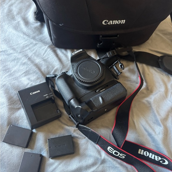 Canon Black Rebel T5